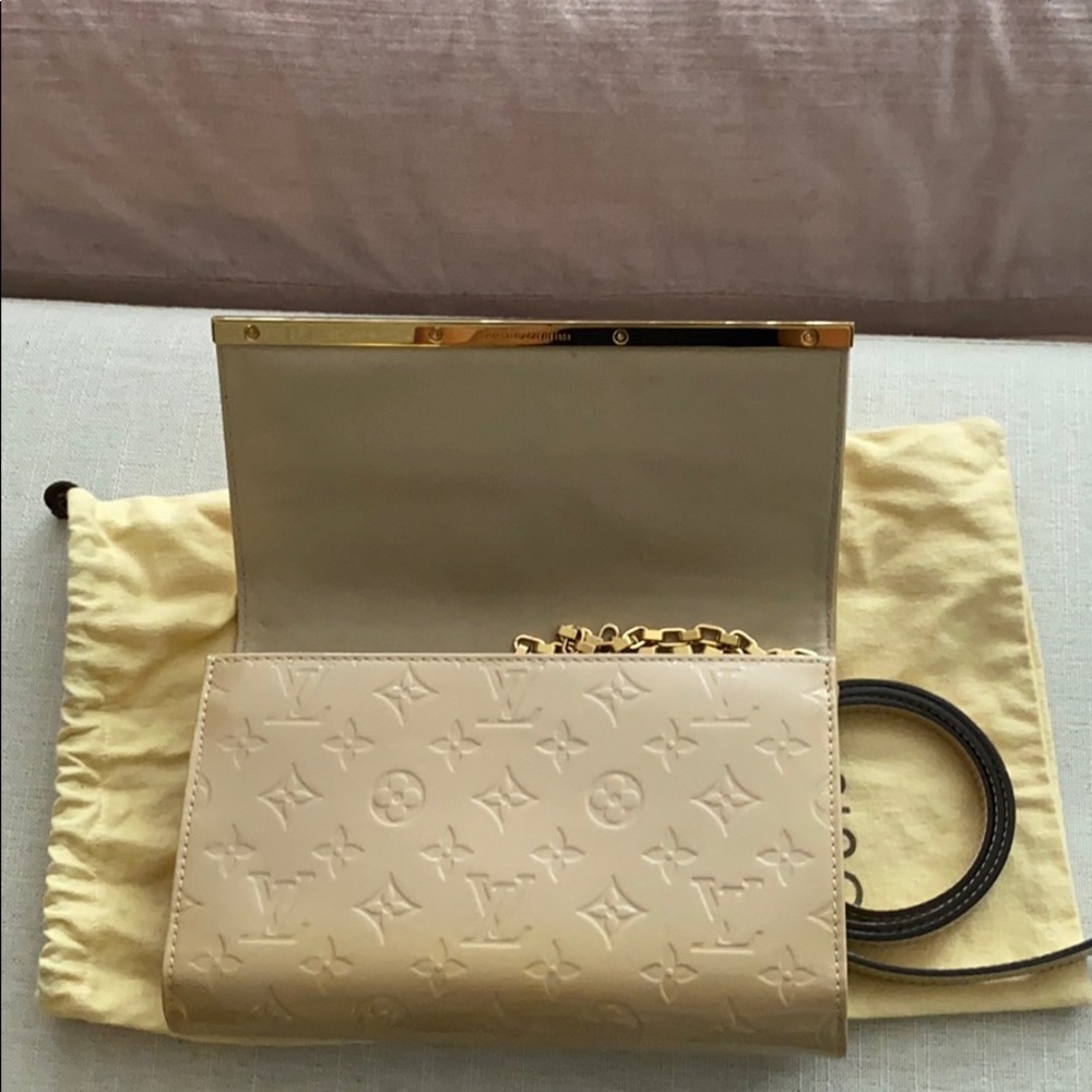 Louis Vuitton Verona Ana clutch